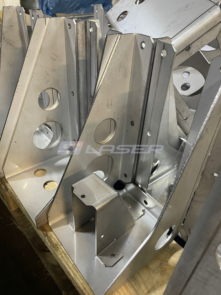 fda0f6bd-b13b-4fe1-aacc-f8c3460fbcda.jpg